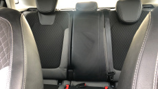 Vauxhall Grandland 1.5 Turbo D SRi 5dr Auto Diesel Hatchback